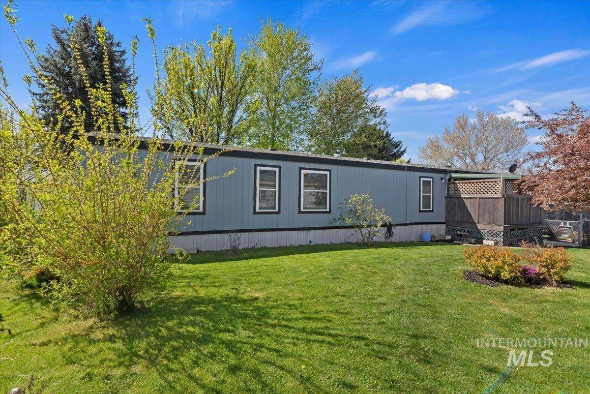 714 Round Valley St - Photo 1