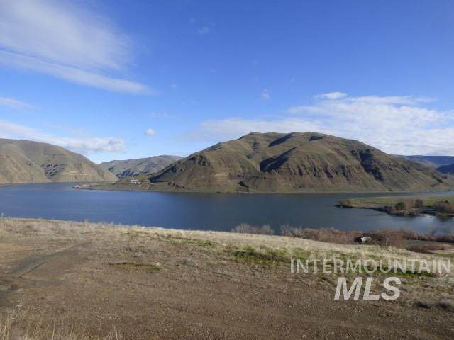 578 Silcott Road - Photo 1