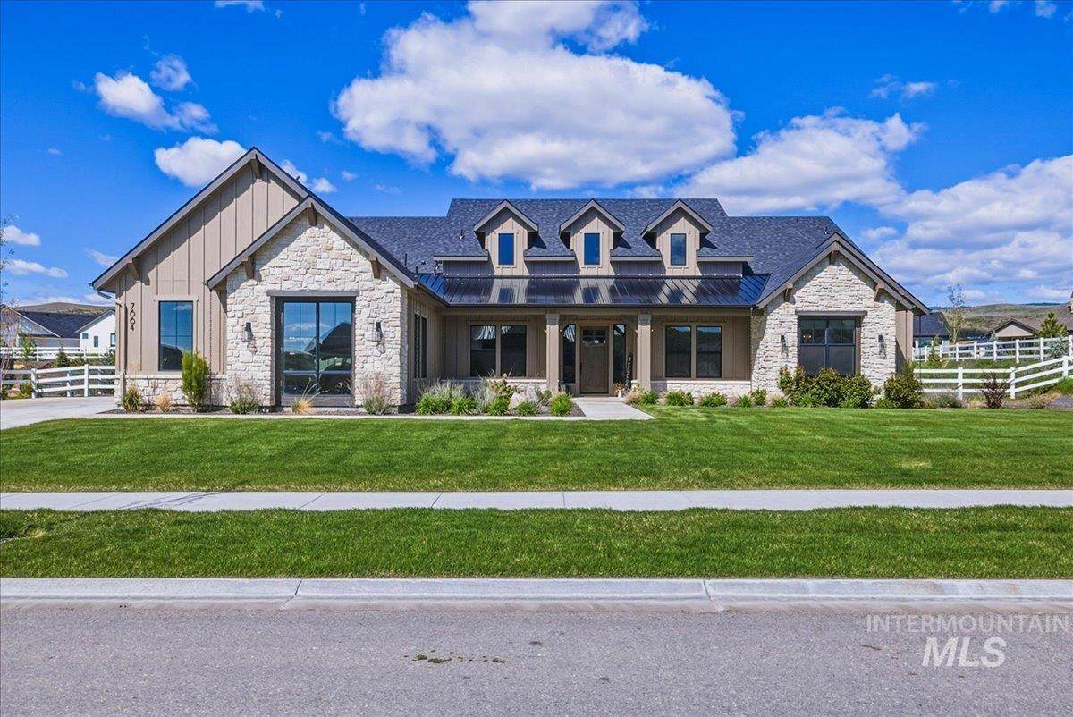 7664 Diamond Lake Dr. - Photo 1
