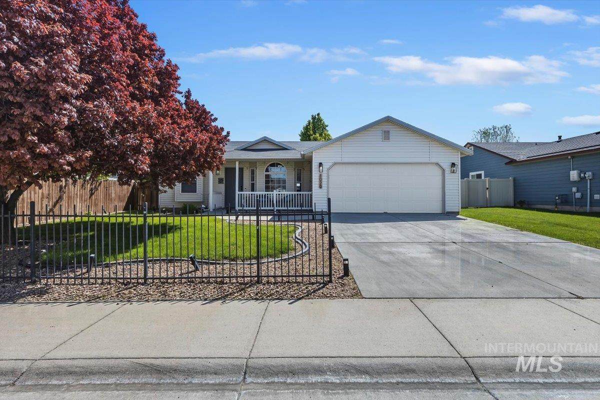 1020 Fox Brush St - Photo 1