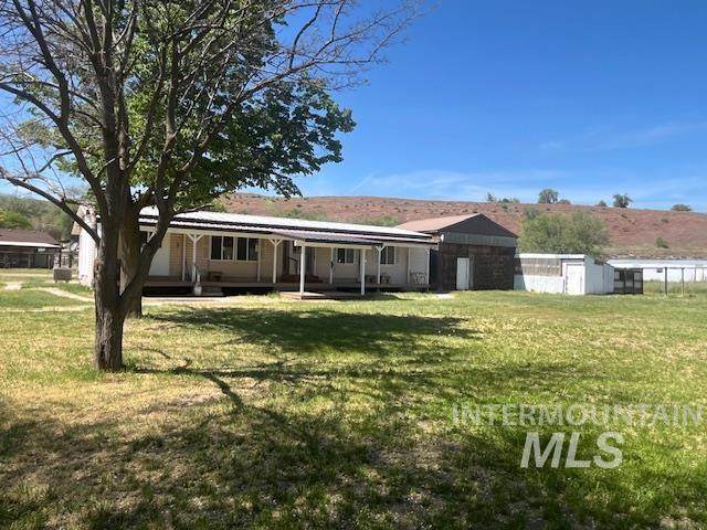 4746 Hwy 52 - Photo 1