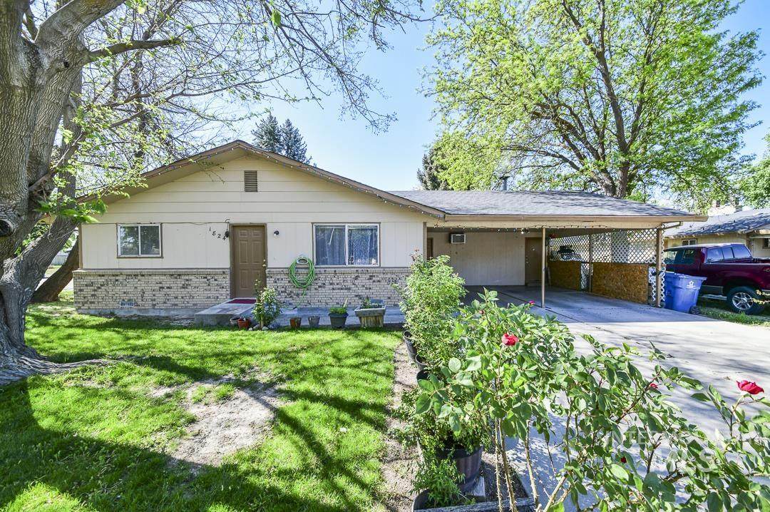1824 Poplar St. - Photo 1