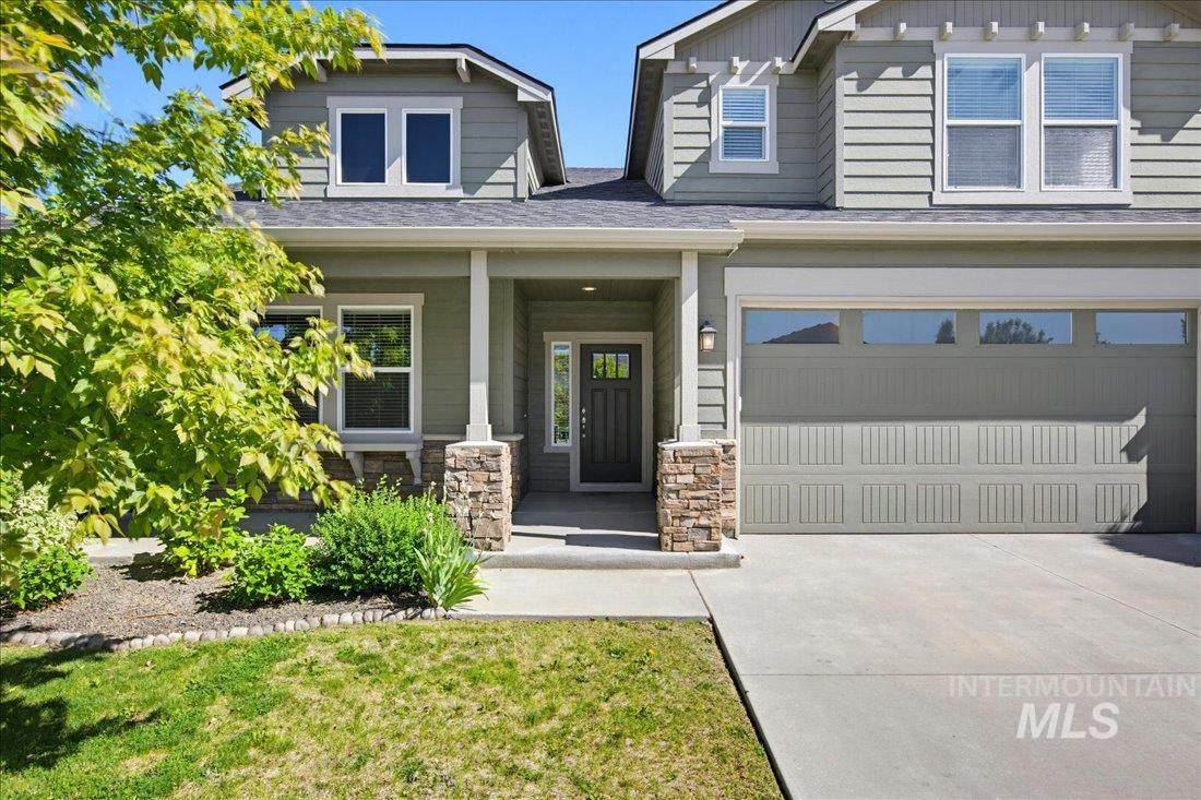 12460 Azure St - Photo 1