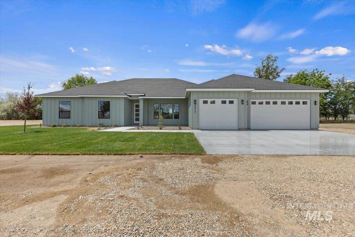 26215 Reed Lane - Photo 1
