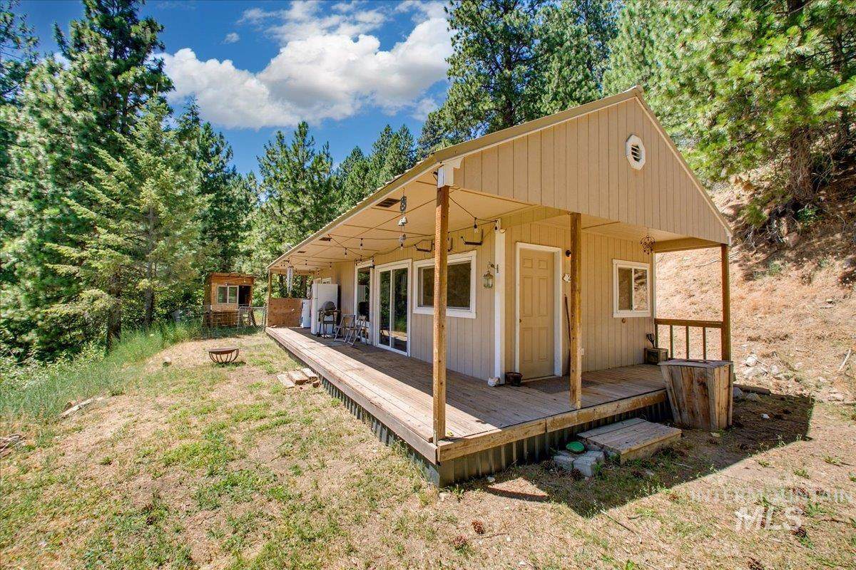 221 Tollgate Road - Photo 1