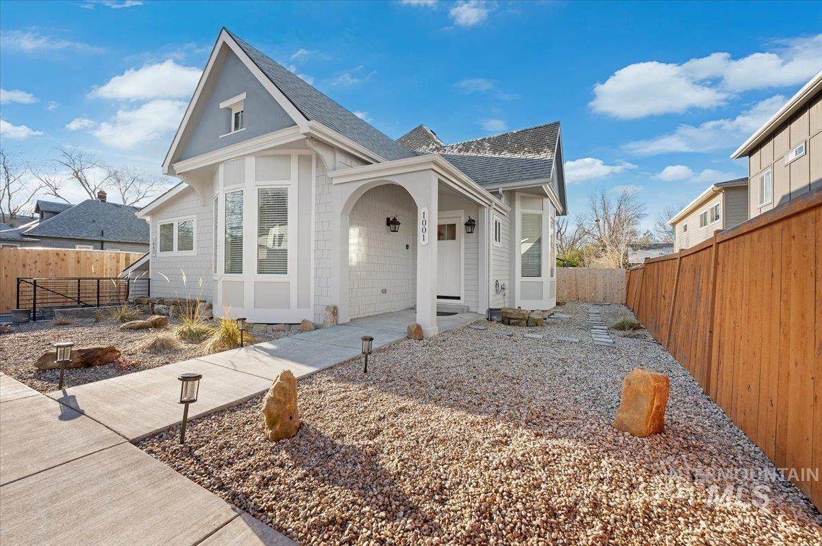 1001/1003 E. Franklin St. - Photo 1