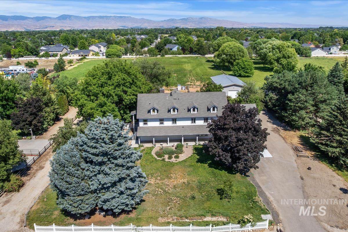 3040 Duane Dr - Photo 1