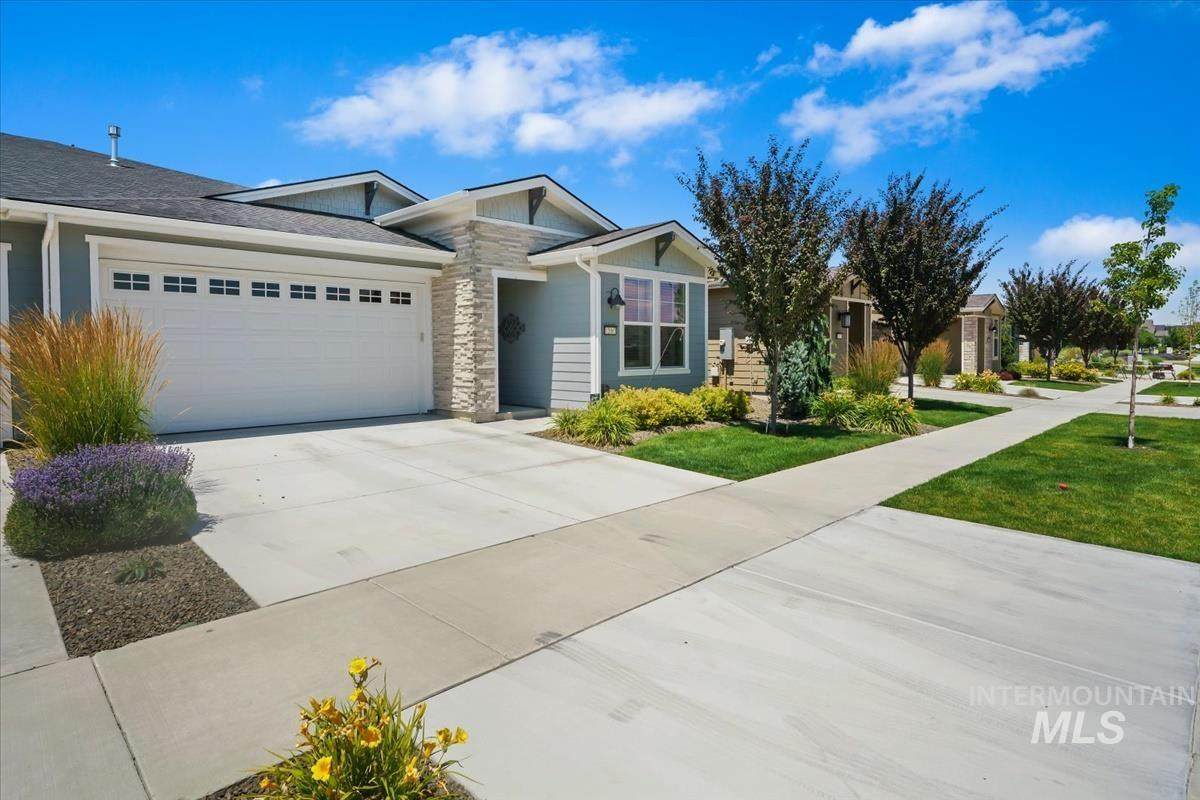 12087 Integrity Ln - Photo 1