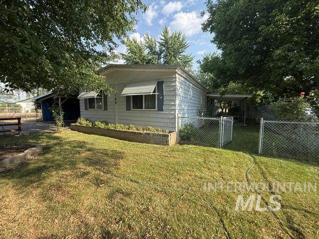 1360 Pioneer Road - Photo 1