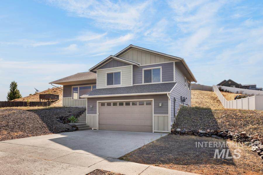 2621 Granville St. - Photo 1