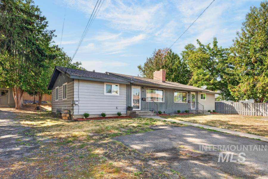 623/625 Blaine St. - Photo 1
