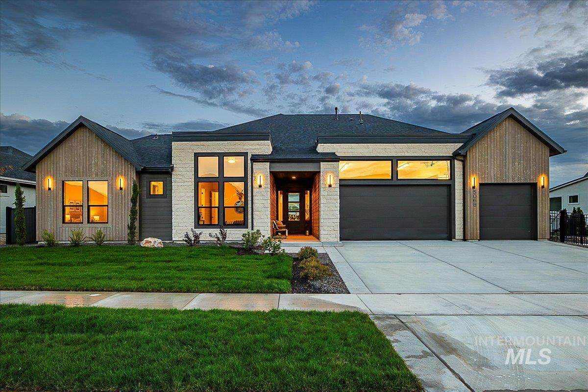 5068 Braveheart St - Photo 1
