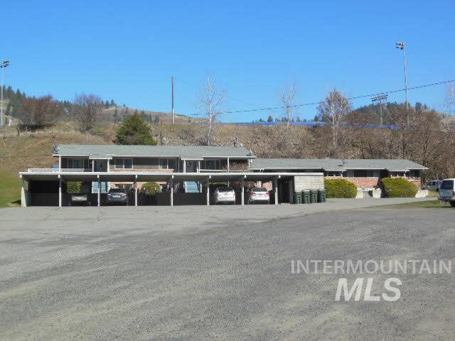 1175 Riverside Avenue - Photo 1