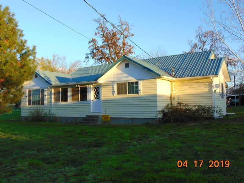 1433 Highland Ave - Photo 1