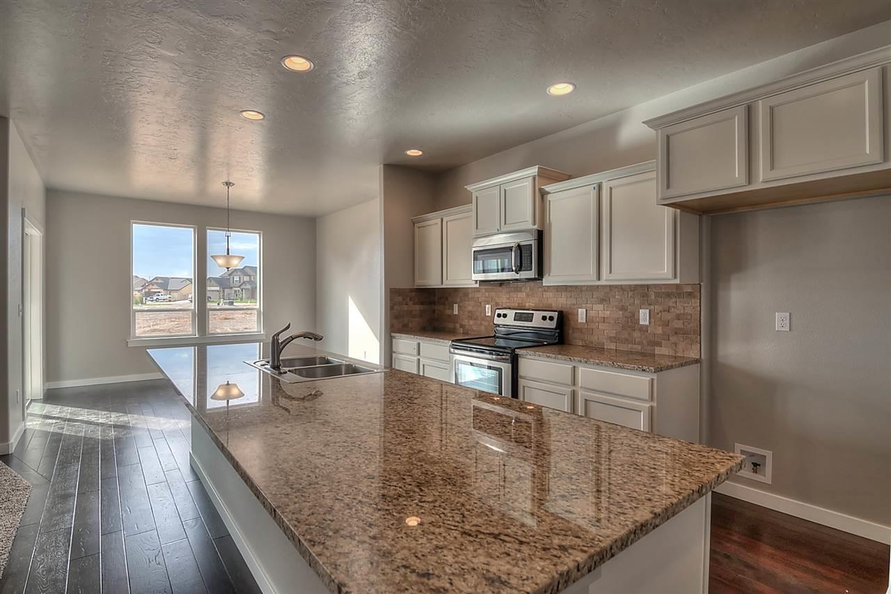 15681 Bridgeton Ave. - Photo 1