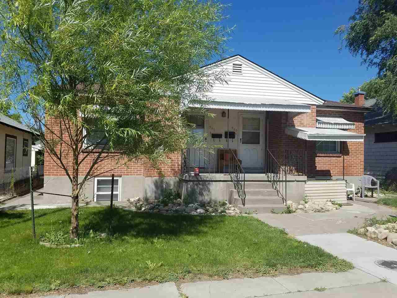 541 2nd Avenue E - Photo 1