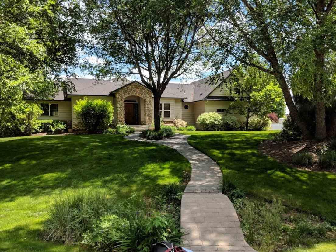 6620 Fox Run Ave - Photo 1