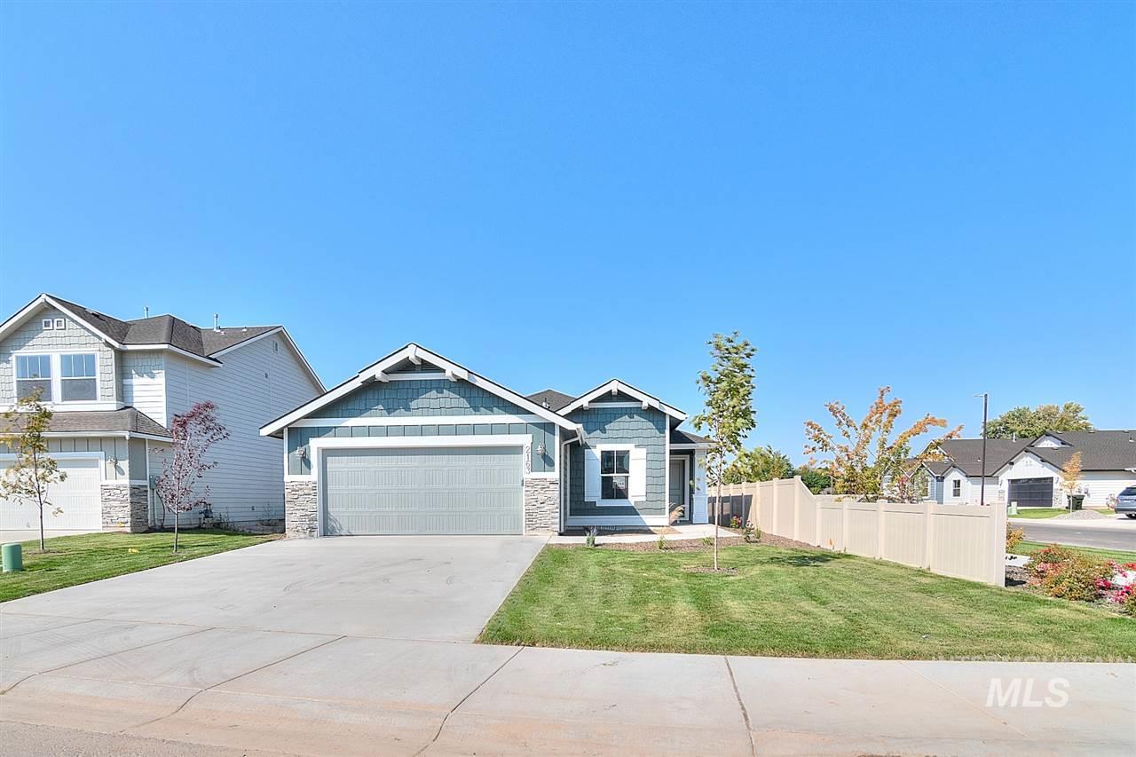 2069 Swainson Ave - Photo 1