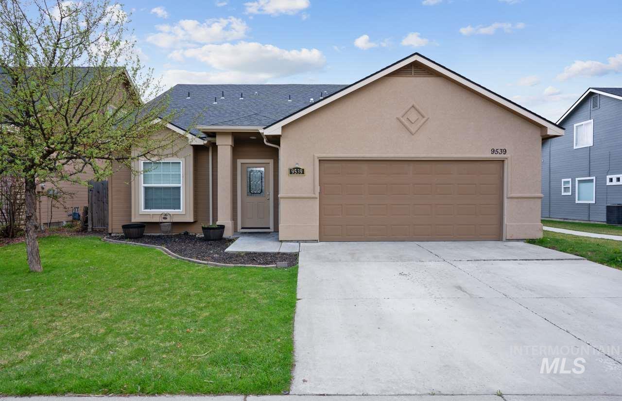 9539 Montebello Dr - Photo 1