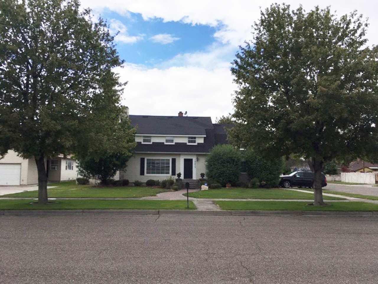 1900 Conant Avenue - Photo 1