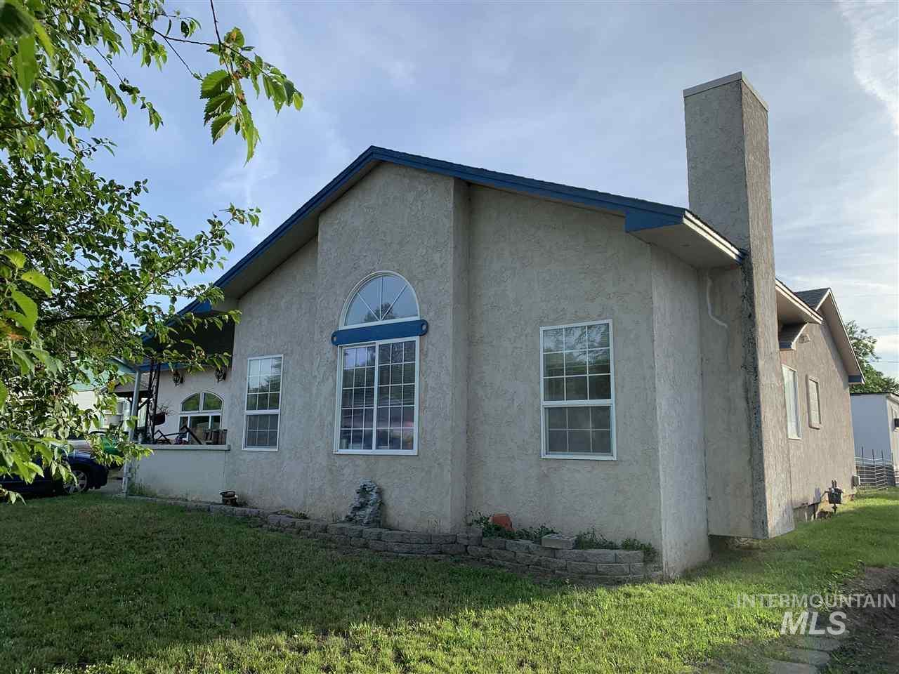 1028 & 1030 14th Street - Photo 1