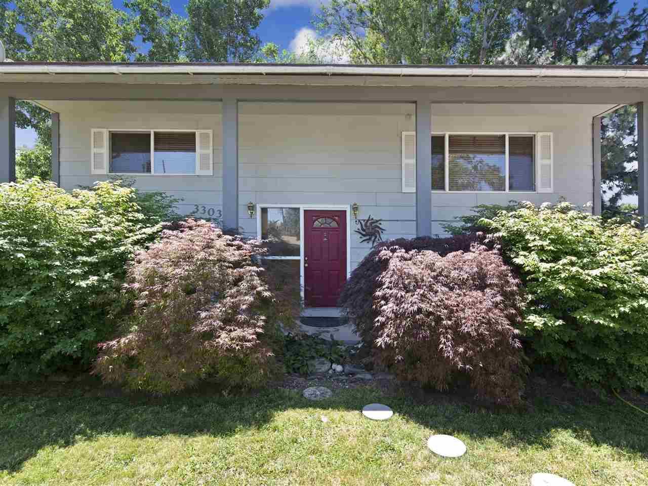 3303 Edgemoor - Photo 1