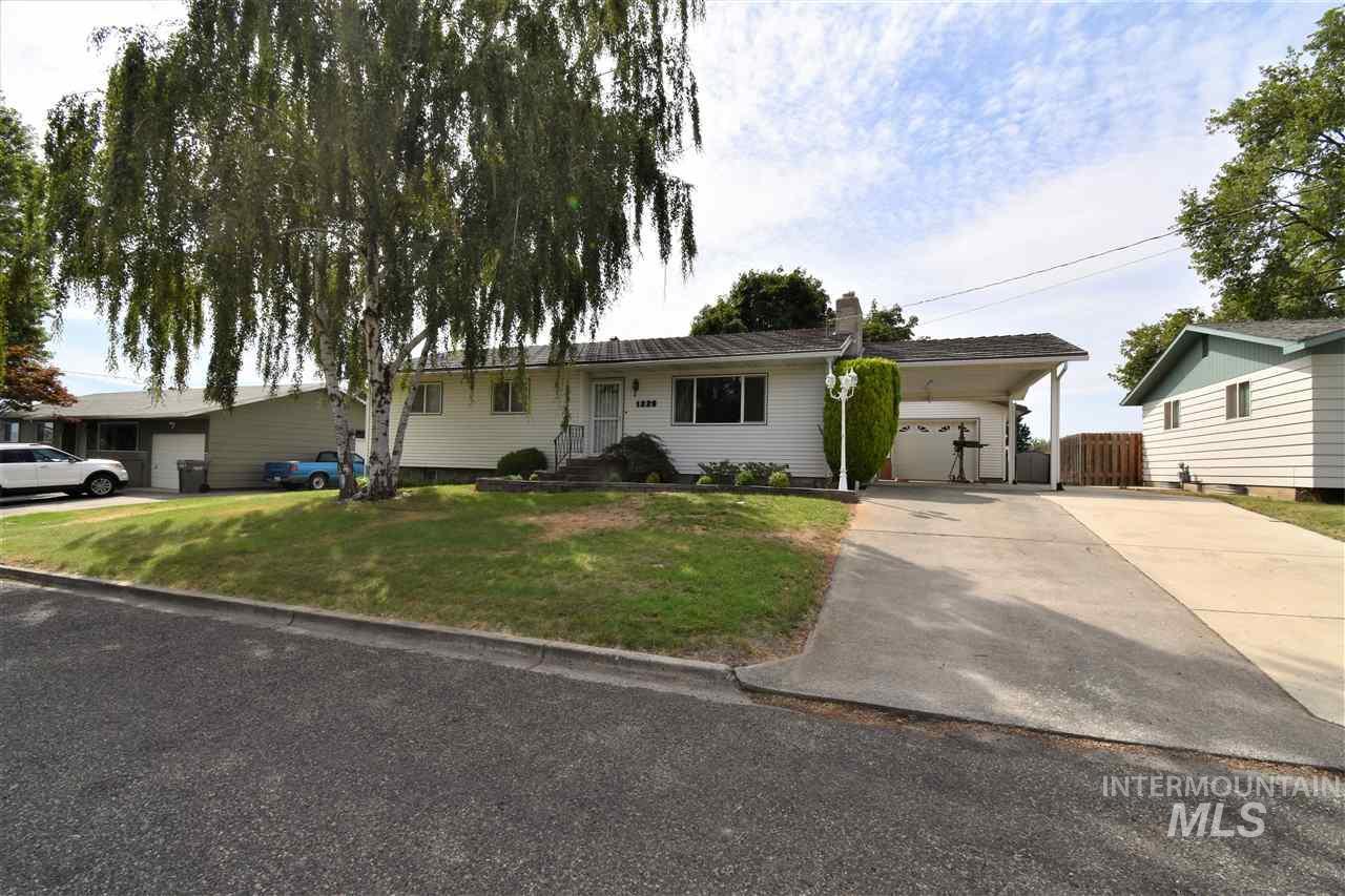 1225 21st Avenue - Photo 1