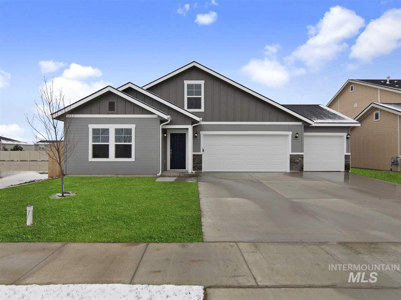 15169 Bonelli Ave. - Photo 1