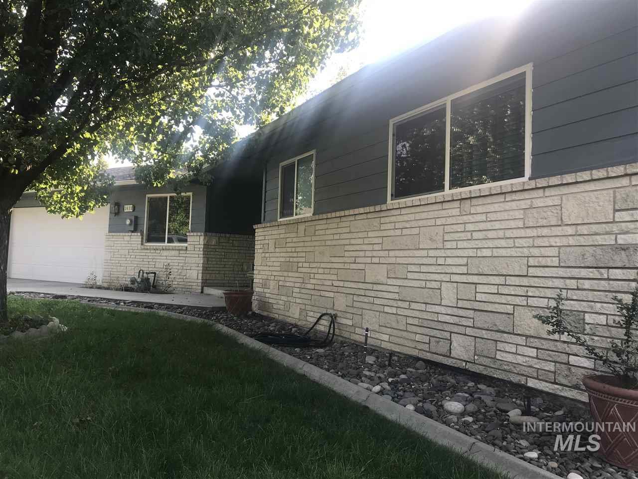 3418 Selway Dr - Photo 1