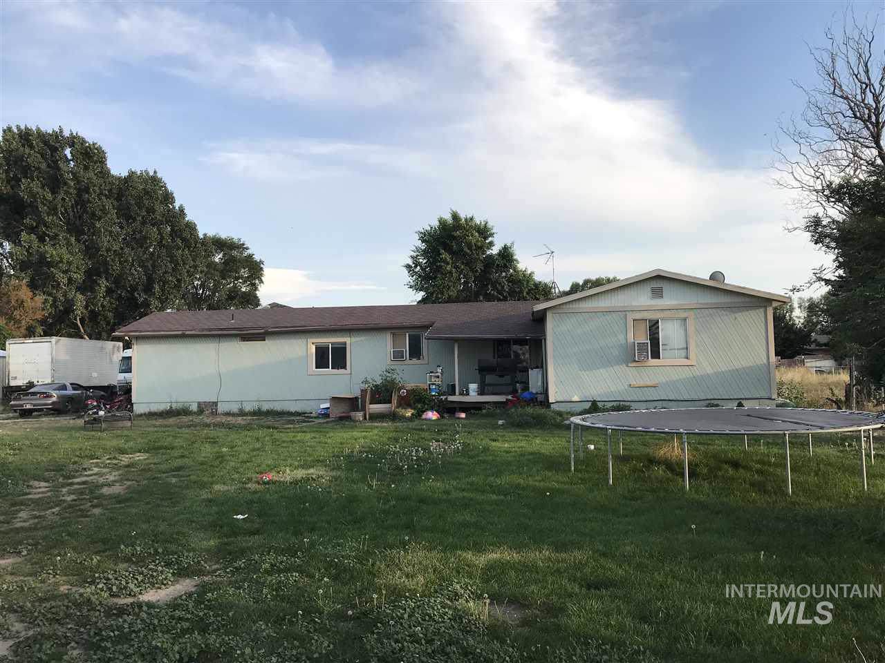 1725 W Main St - Photo 1