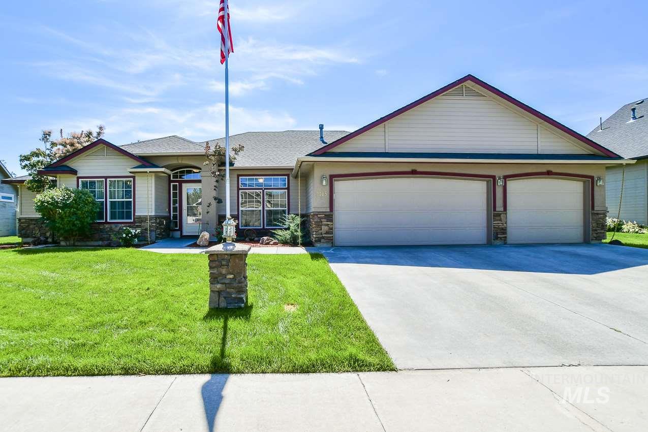2105 Silver Creek Dr - Photo 1