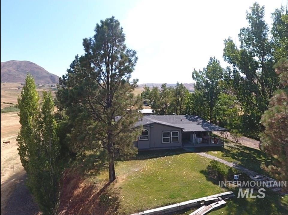 37 Dooms Ln - Photo 1
