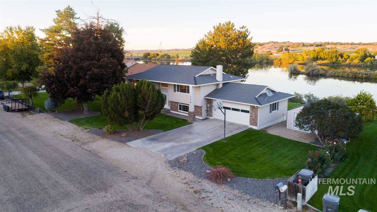 309 River View Drive - Photo 1