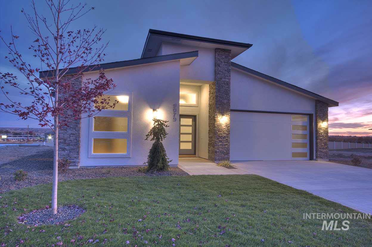 9079 Stirrup Dr - Photo 1