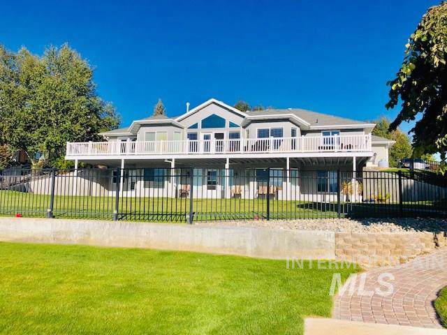 109 Pelican Drive - Photo 1