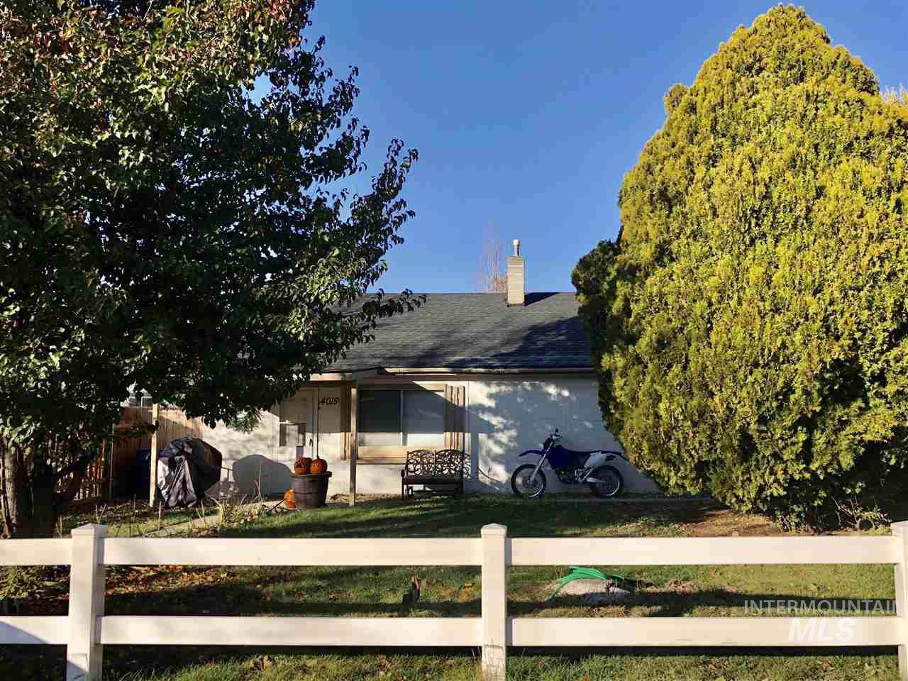 4015 Vera St. - Photo 1