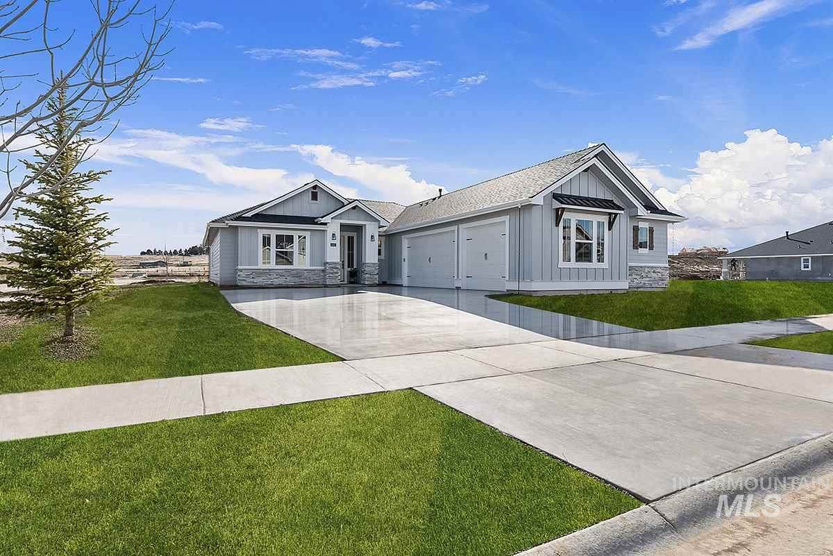 2975 Murchison St. - Photo 1