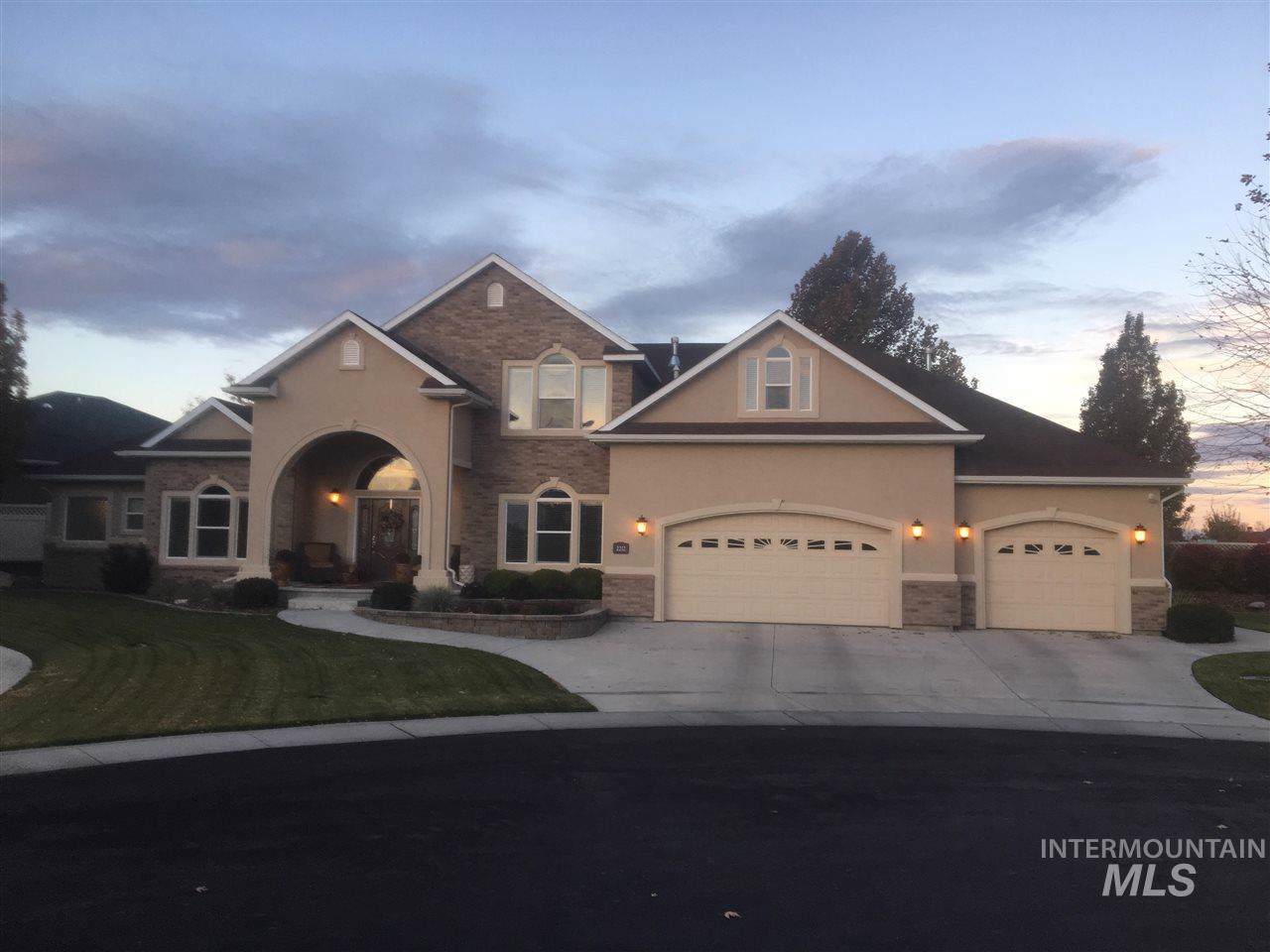 2212 Candleridge East Circle - Photo 1