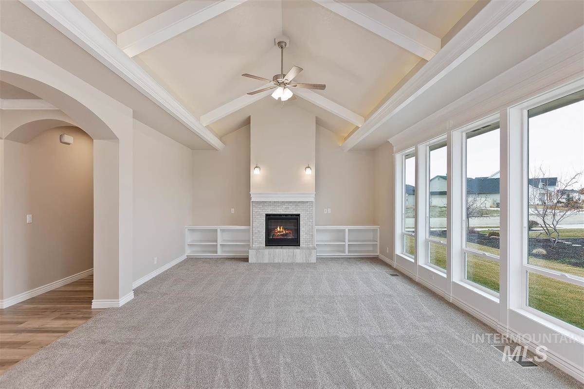 128 Buffalo Way - Photo 1