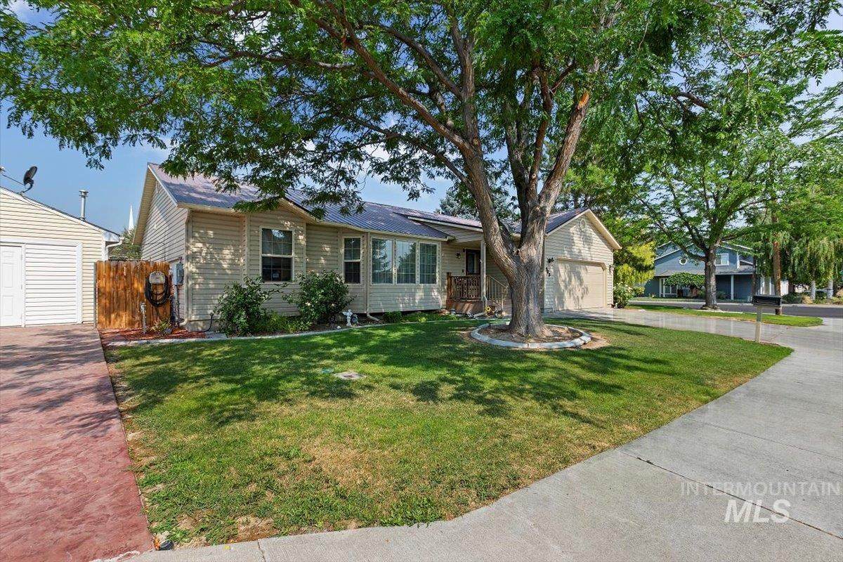 583 Trotter Drive - Photo 1