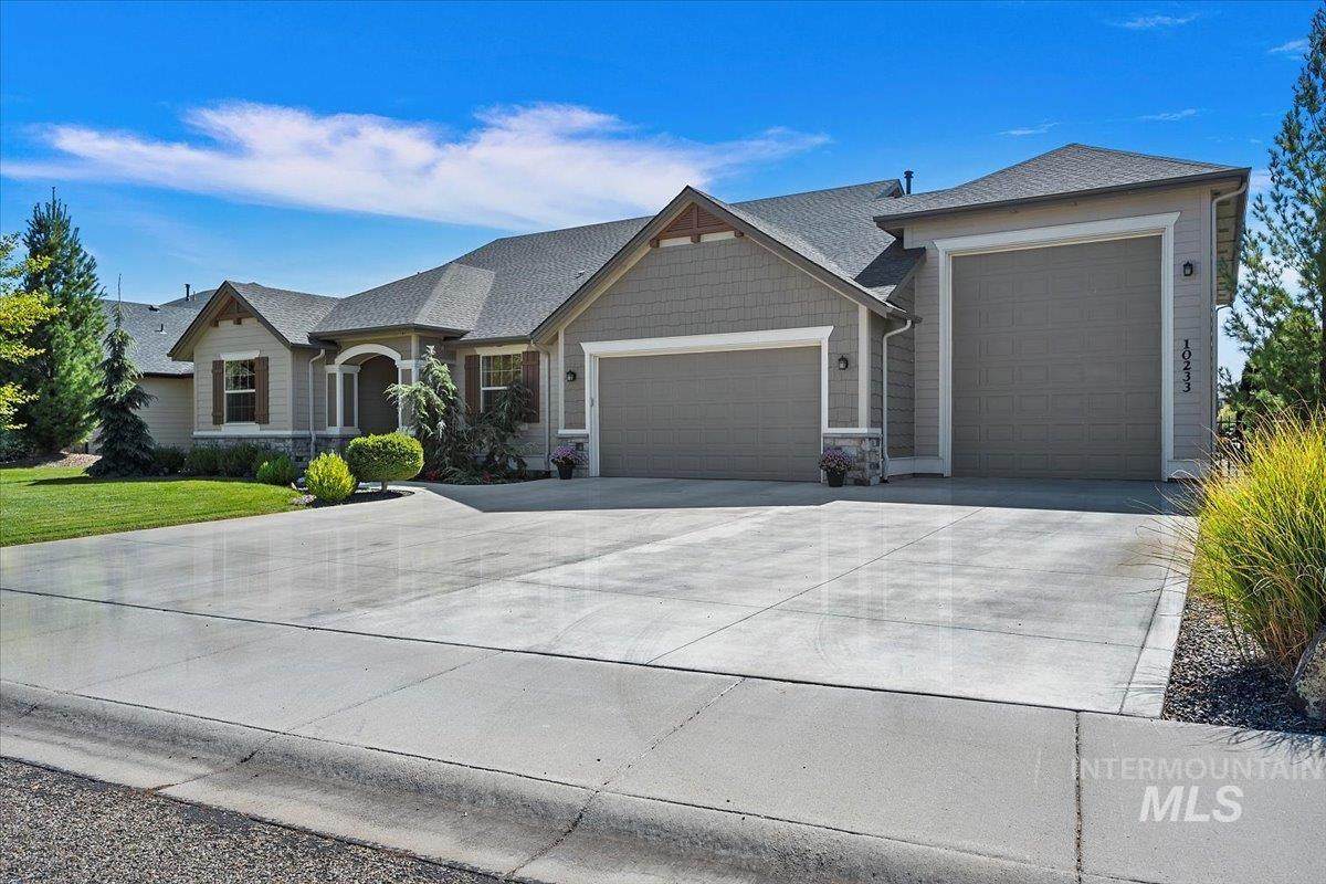 10233 Purple Ash - Photo 1