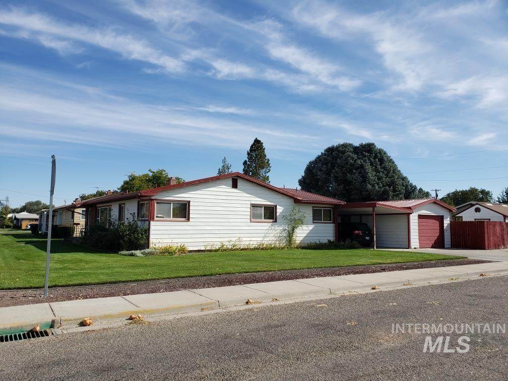 817 King Avenue - Photo 1