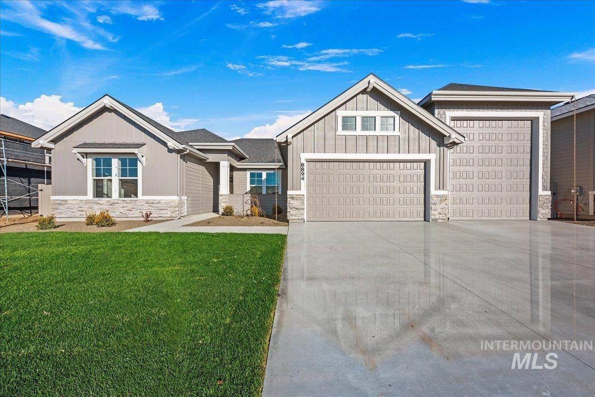 8894 Lavender Dr. - Photo 1