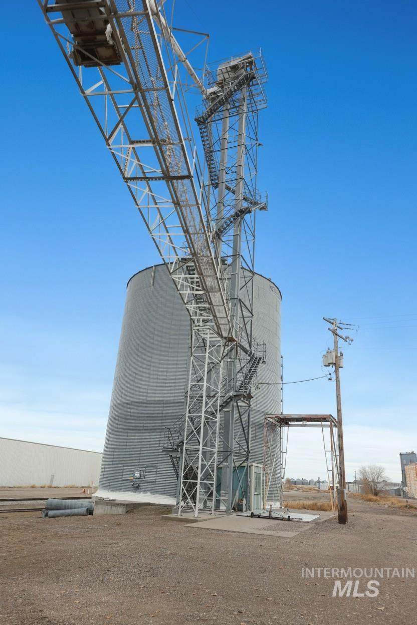 Unit 3 Hazelton - Photo 1