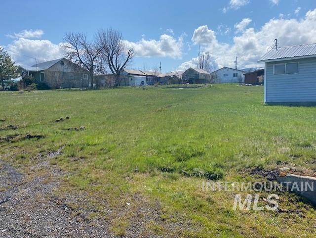 208 E N 7th St - Photo 1