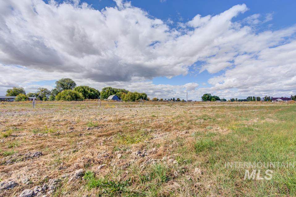 TBD Wapiti Ln - Photo 1