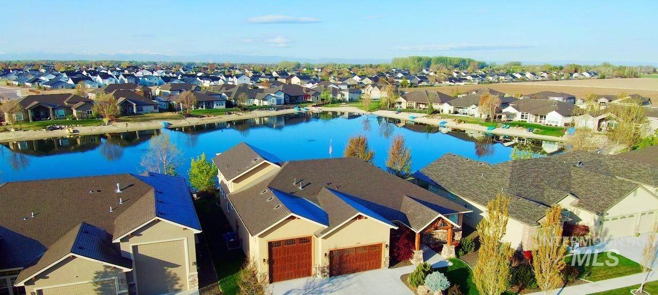 11795 Meadowfalls Dr - Photo 1