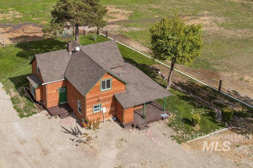32041 Apple Valley Road - Photo 1