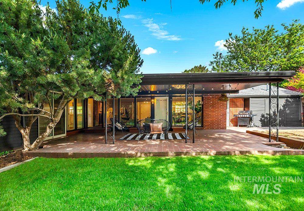 3507 Windsor Dr - Photo 1