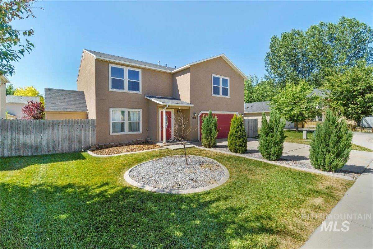 3112 Cascadia St - Photo 1